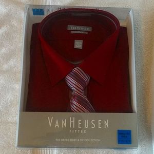Van Heusen men's dress shirt